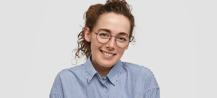 Why you should buy your glasses online