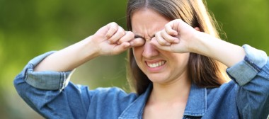 How hot weather affects your eyes