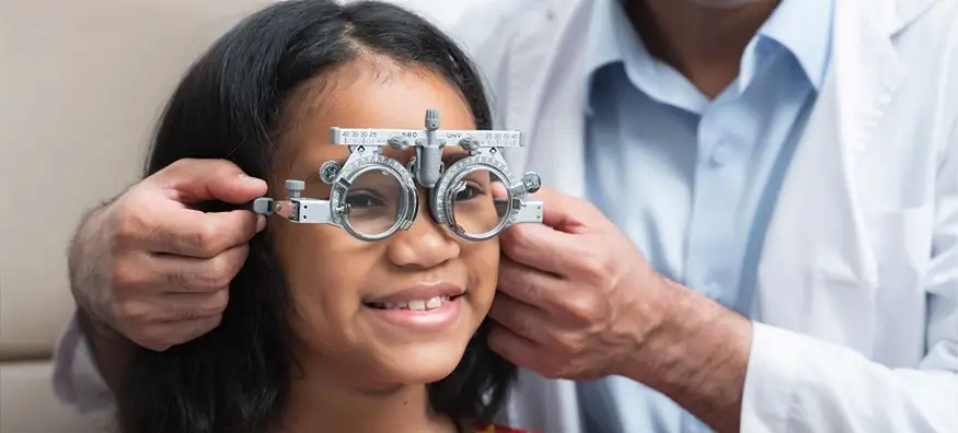 What happens in an eye test?