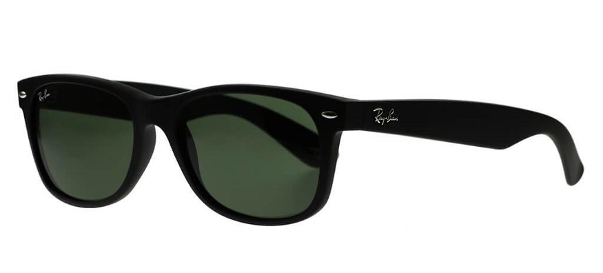 black wayfarer sunglasses by Ray Ban