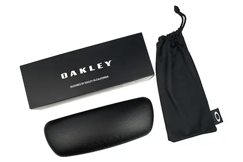 Oakley Wheelhouse OX8166 02 52 Polished Clear