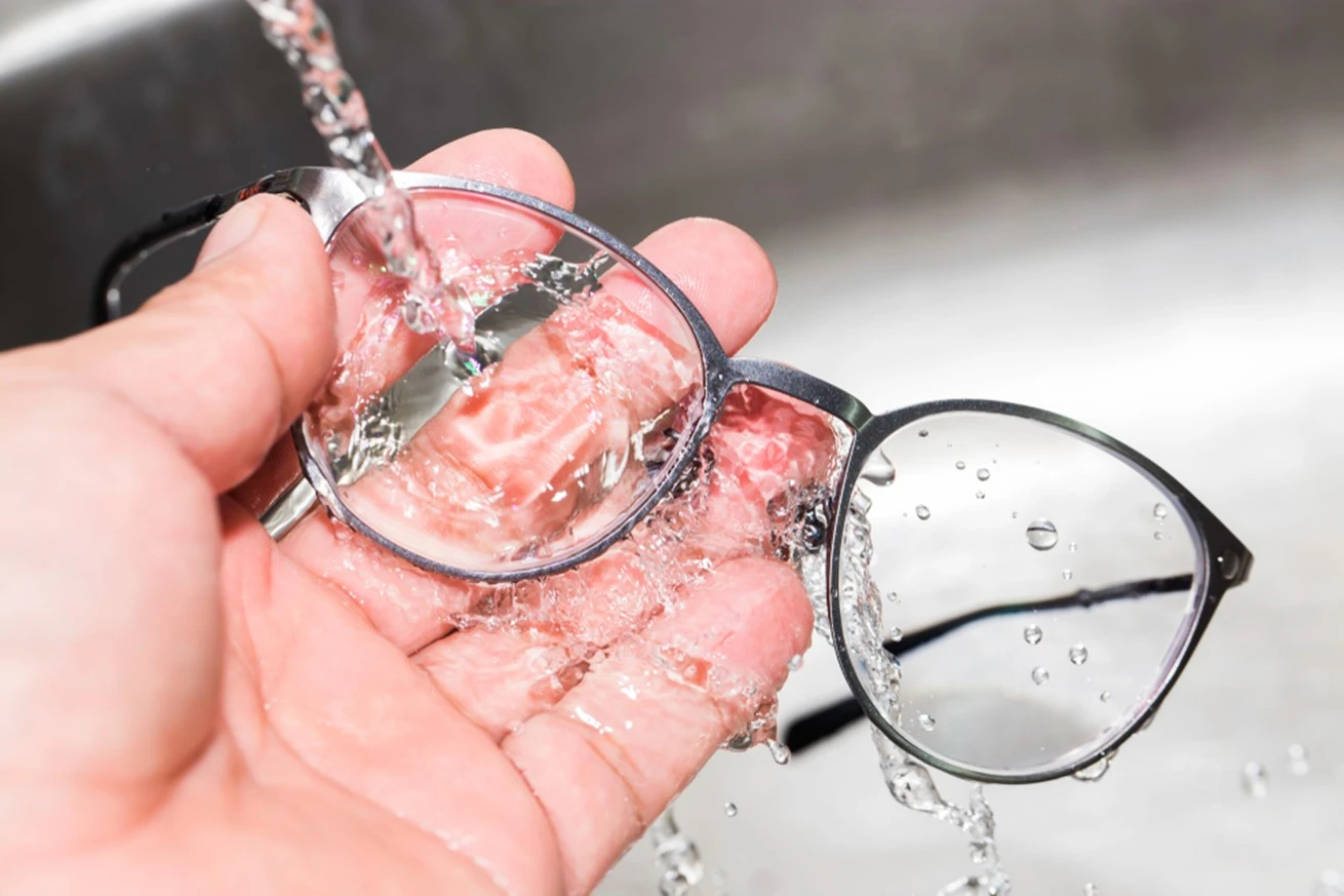Rinse your glasses under tap water