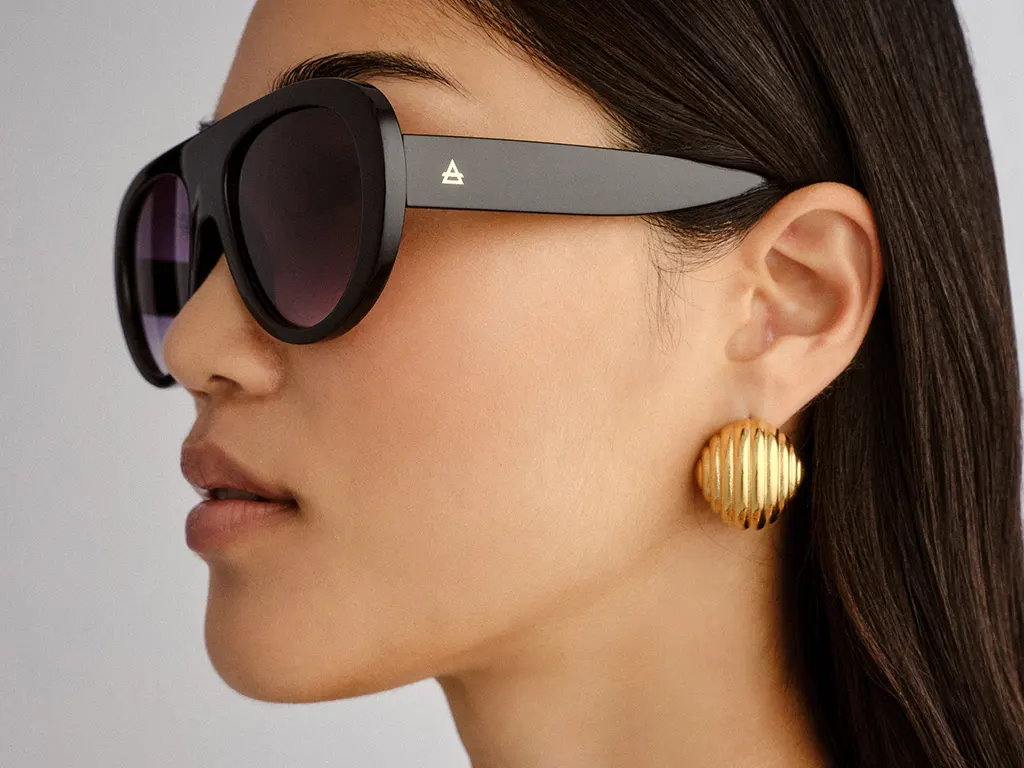 AIRE Satellite BLA Black 56 Gradient