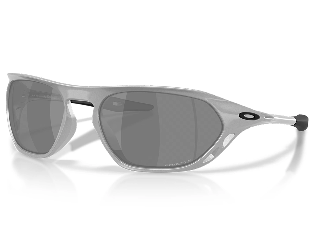 Oakley Cage Jacket 0OO9537 953709 X Sliver 61 Polarised