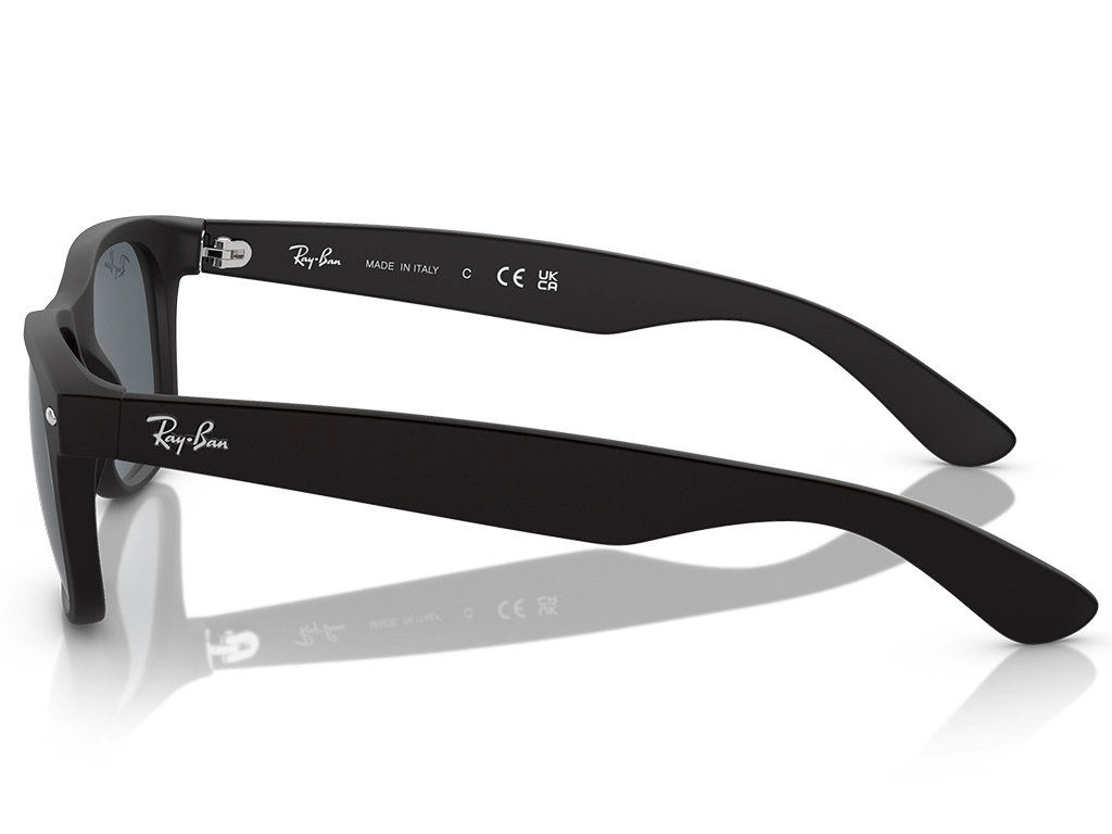 Ray-Ban New Wayfarer RB2132 622/R5 55 Matte Rubber Black