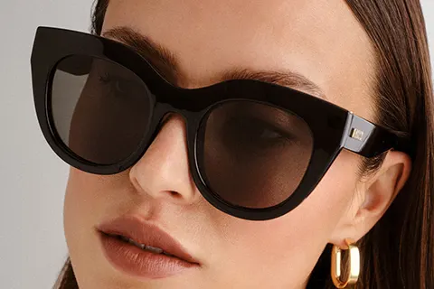Le Specs Air Heart Black