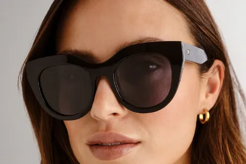 Le Specs Air Heart Black Polarised