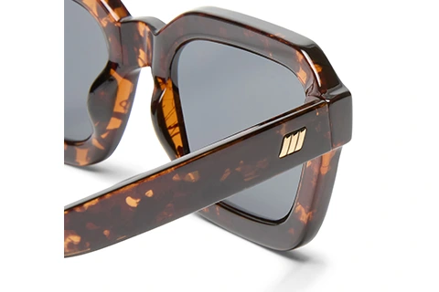 Le Specs Impossible 51 Tokyo Tort